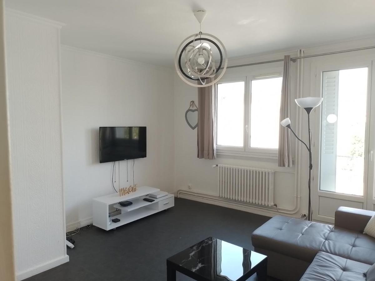 La Grace Appartement Vaulx-en-Velin Buitenkant foto